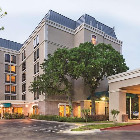 Doubletree By Hilton Austin-University Area Buitenkant foto
