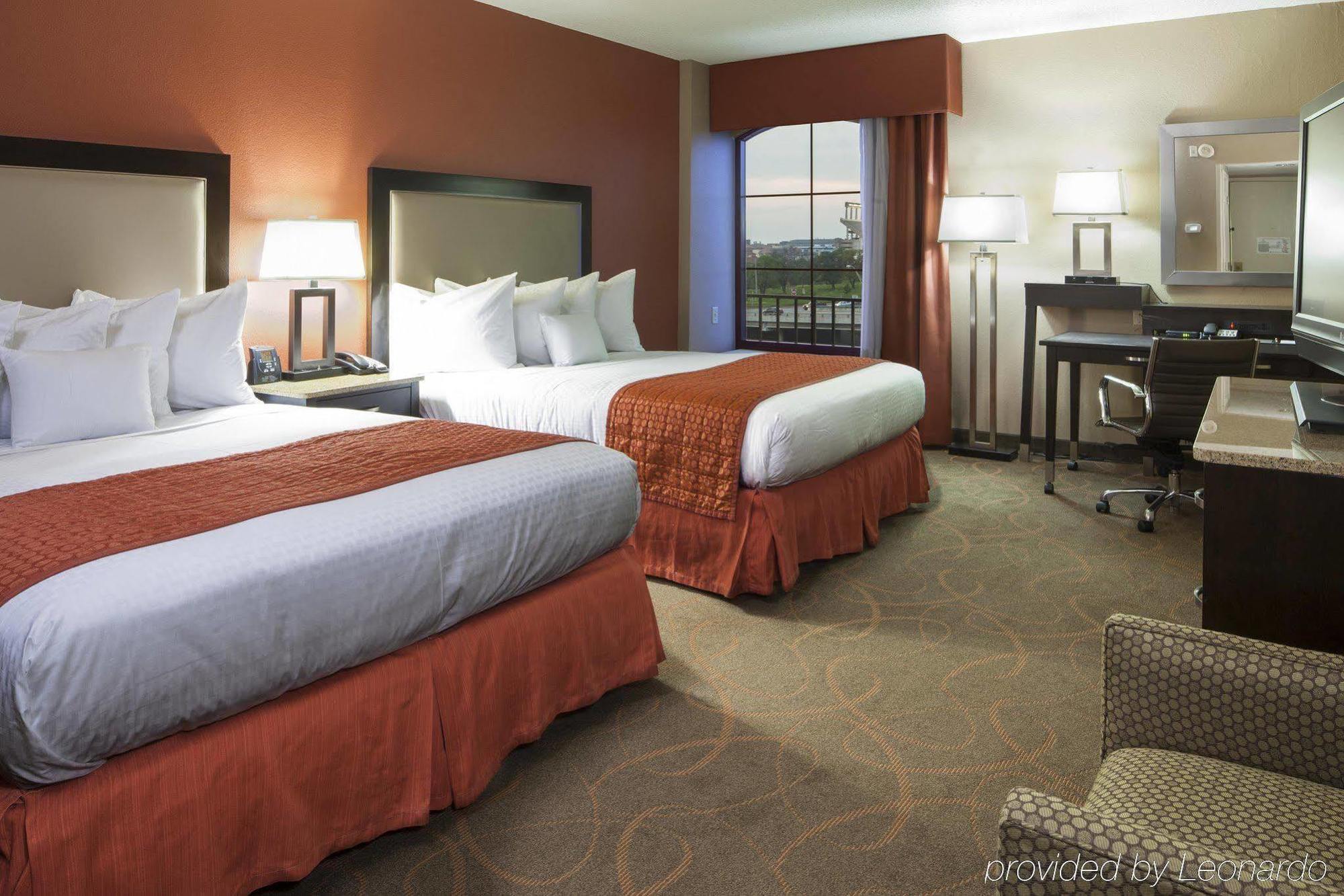 Doubletree By Hilton Austin-University Area Buitenkant foto